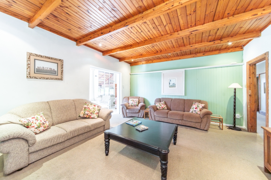 8 Bedroom Property for Sale in Selborne Eastern Cape